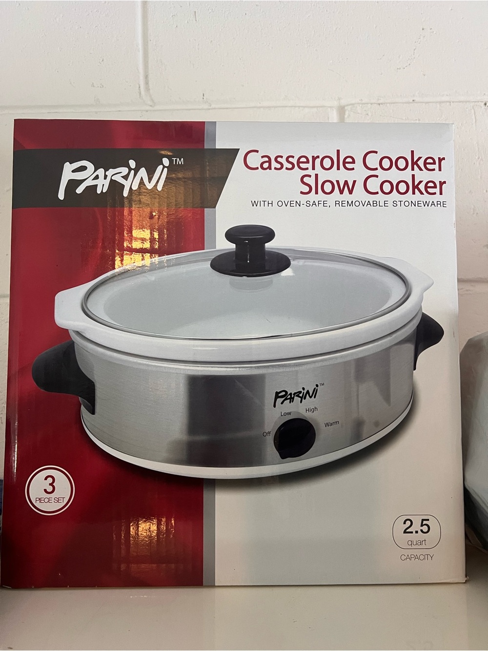 Parini White & Silver Casserole Slow Cooker - 2.5 Quart